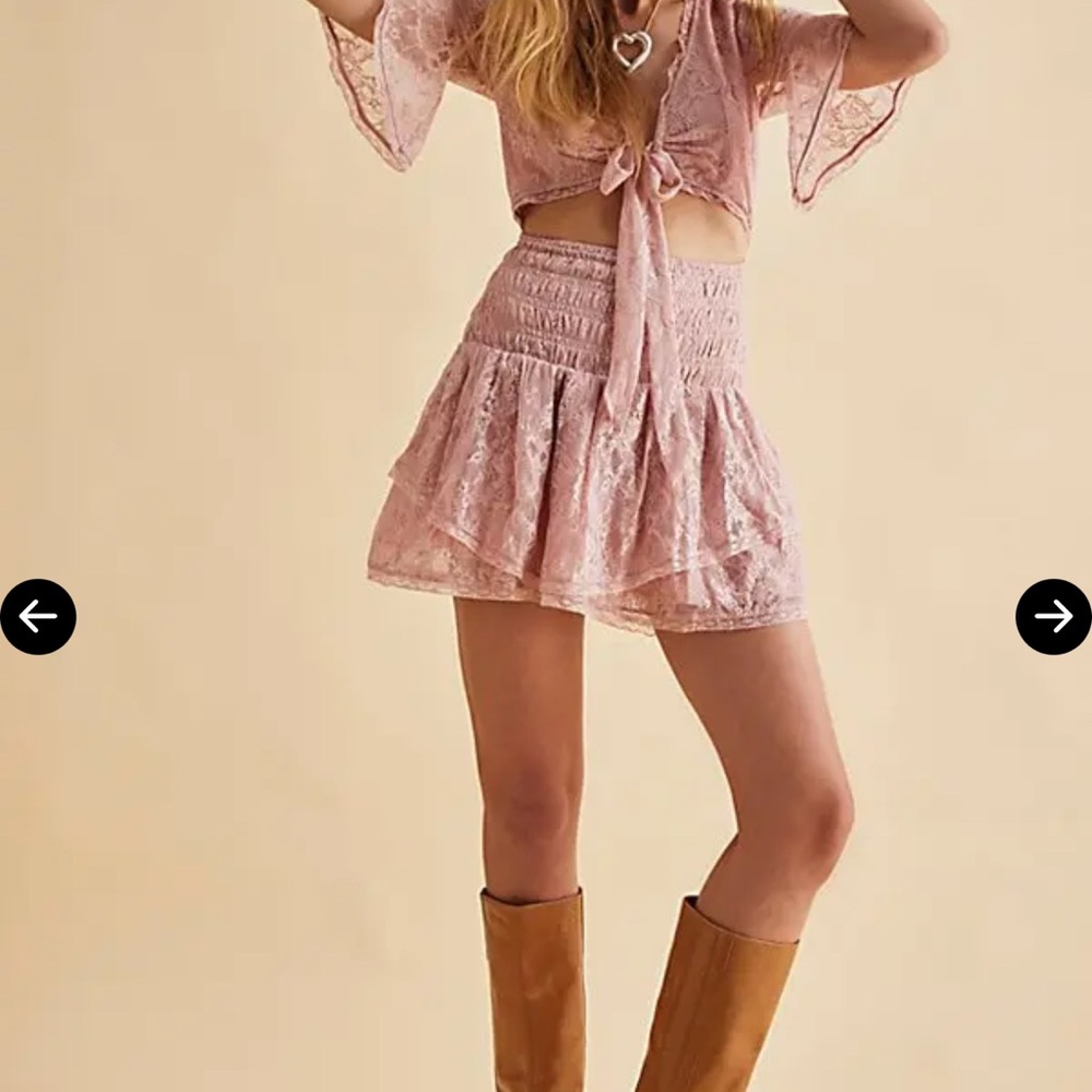 Lala lace mini dress